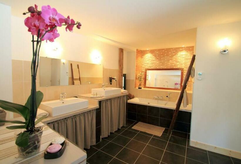 Люкс Повышенной Комфортности, Hôtel Spa Le Miel Des Muses