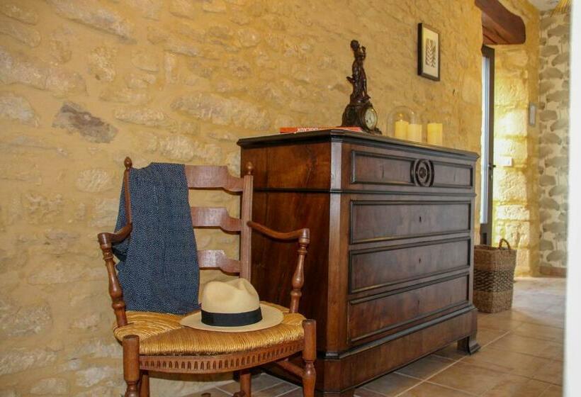 Люкс 2 Спальни, Aux Bories De Marquay, Chambres D Hôtes B&b Avec Piscine Et Spa Près De Sarlat