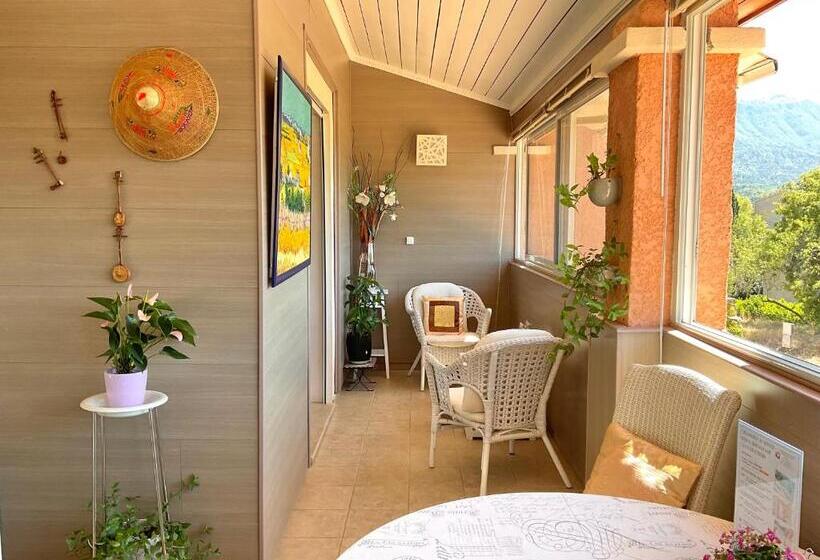 Апартаменты Deluxe 1 Спальня, Chambres D'hôtes Les Noisetiers