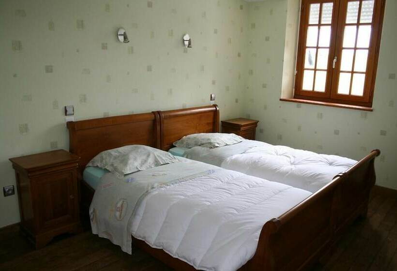Номер Стандарт, Le Relais Postal B&b