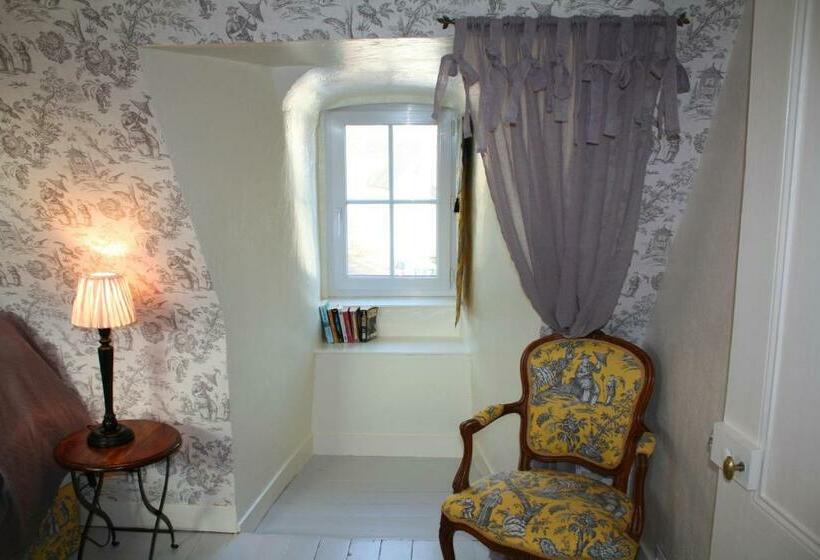 Номер Комфорт, Logis Les Remparts