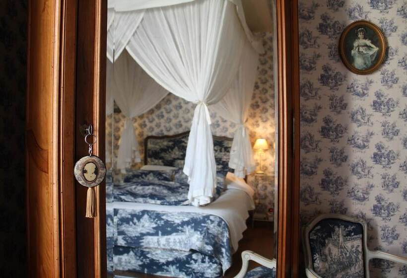 Номер Комфорт, Logis Les Remparts