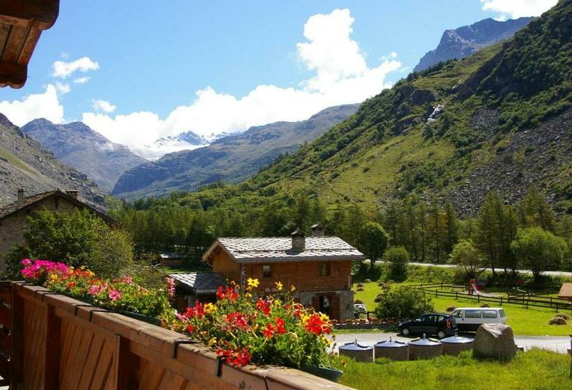 Номер Стандарт Трехместный, Hôtel Du Glacier Des Evettes