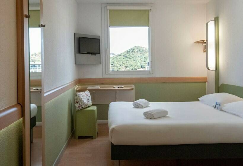 Номер Стандарт, Ibis Budget Ajaccio