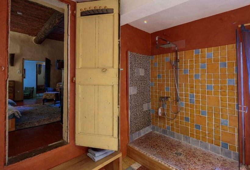 Номер Superior, La Vieille Maison   Chambre Et Halte Gourmande