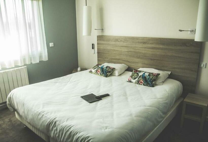 Номер Стандарт, Hôtel Karène
