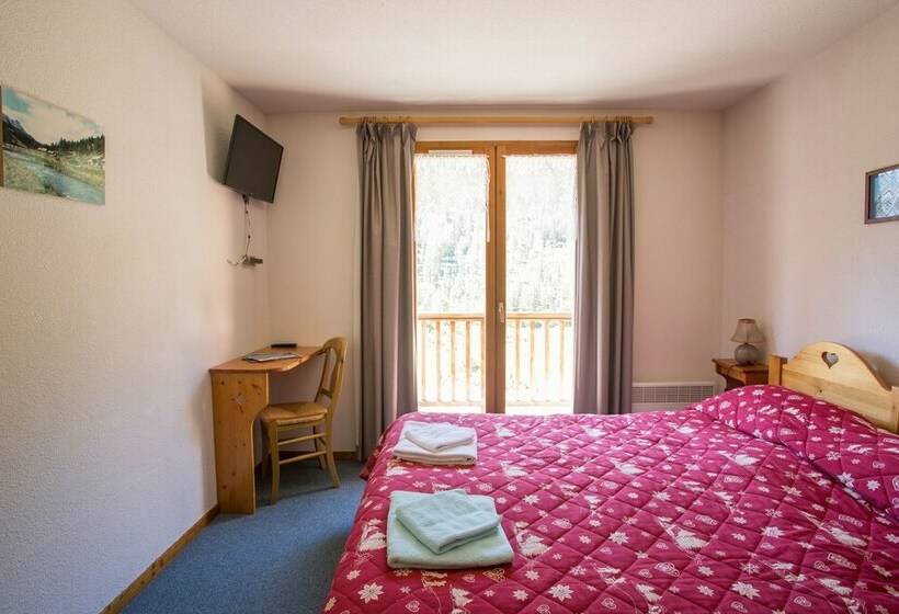 Номер Стандарт, Hôtel L Echaillon