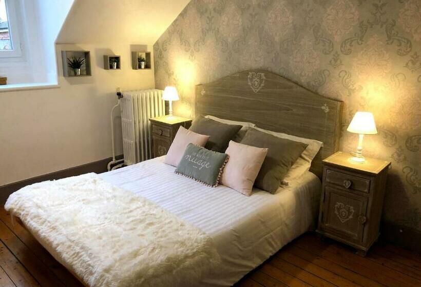 Номер Стандарт, Logis Hotel La Tourelle Du Beffroi