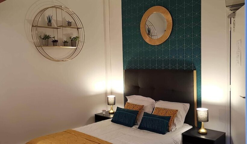 Номер Стандарт, Logis Hotel La Tourelle Du Beffroi