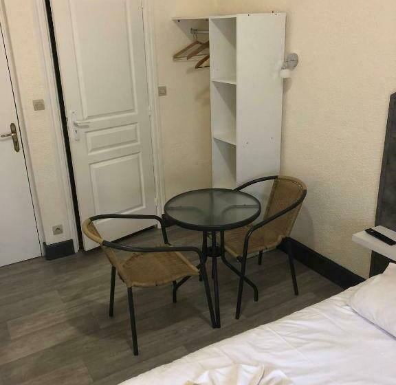 Номер Стандарт, Escal Hôtel