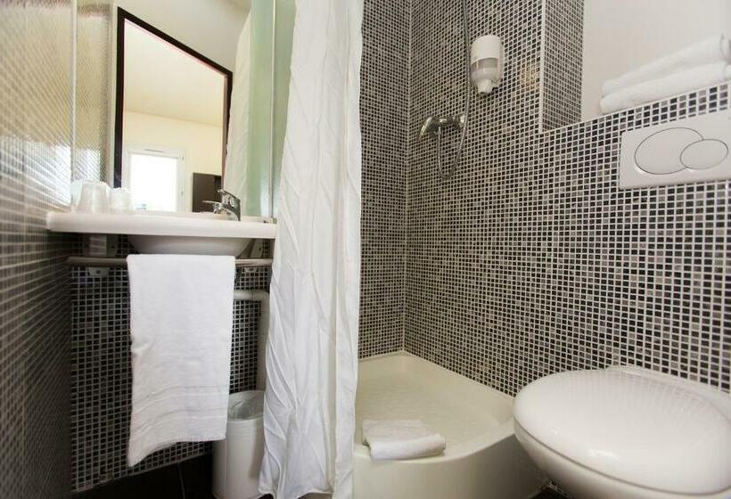 Номер Стандарт, Hôtel Akena De Clermont Creil