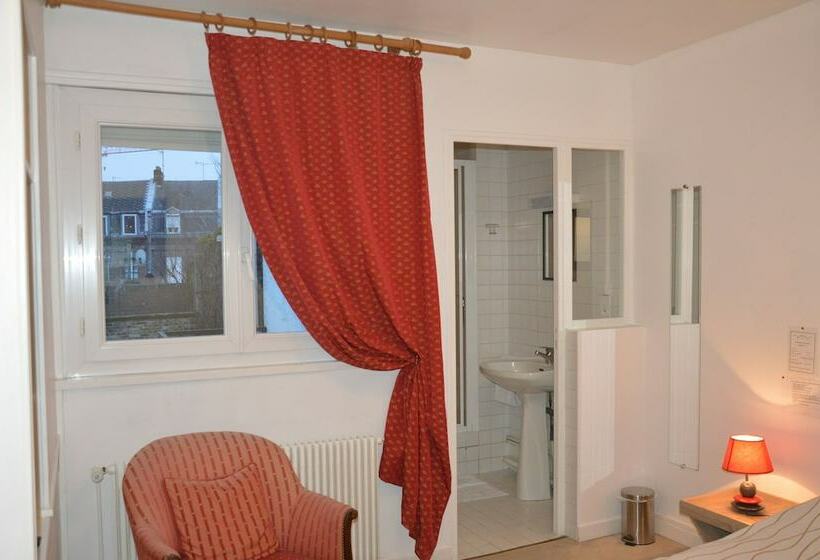 Номер Комфорт, Hôtel Alsace Lorraine