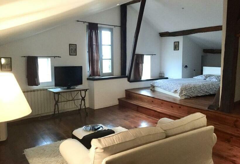 Люкс, Hôtel Saint Laurans