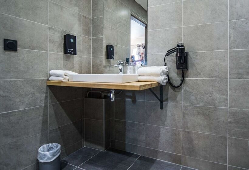 Номер Стандарт, Kyriad Bordeaux Sud  Villenave D Ornon