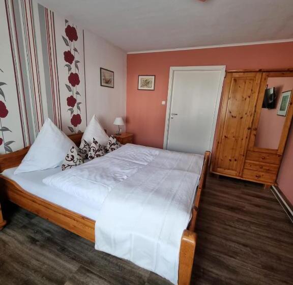 Дом 2 Спальни, Forsthaus Ferienhotel Am Dobrock