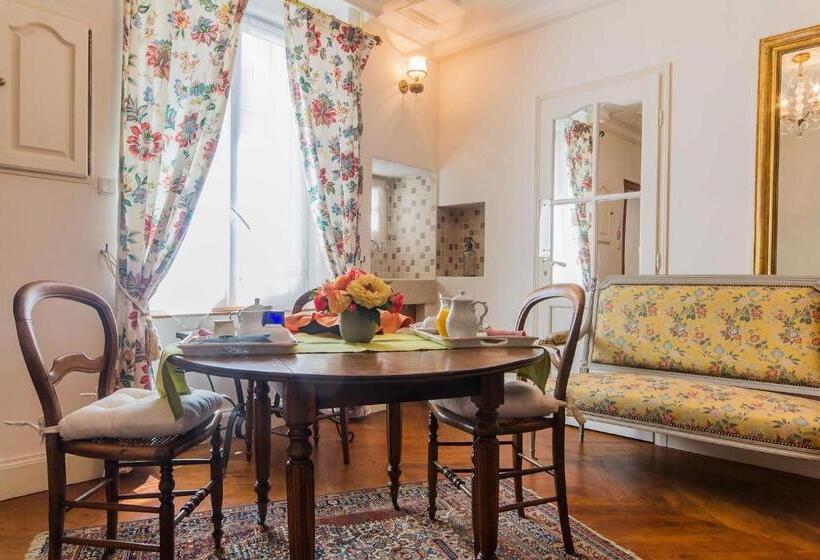 Апартаменты 1 Спальня, Chambre D Hotes Le Petit Tertre