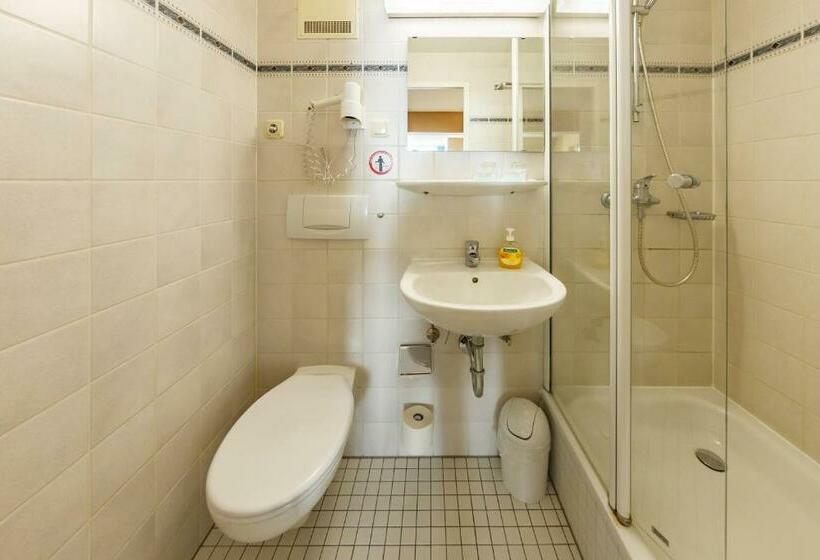 Номер Стандарт, Citypension Dessauroßlau