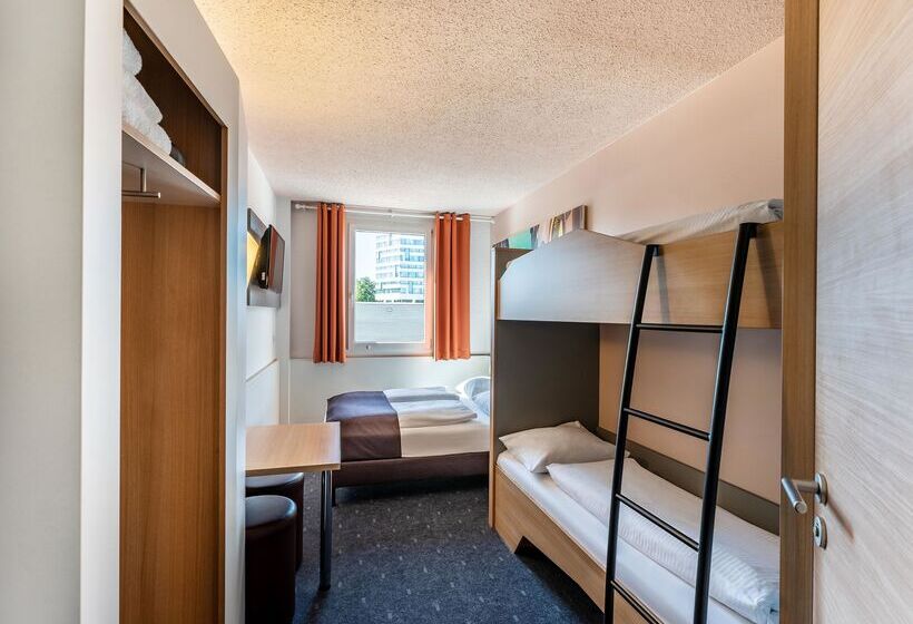 Номер Стандарт, B&b Hotel Freiburg Nord