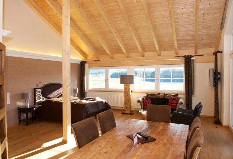 Люкс Deluxe Кровать Кинг, Landhaus Kossel