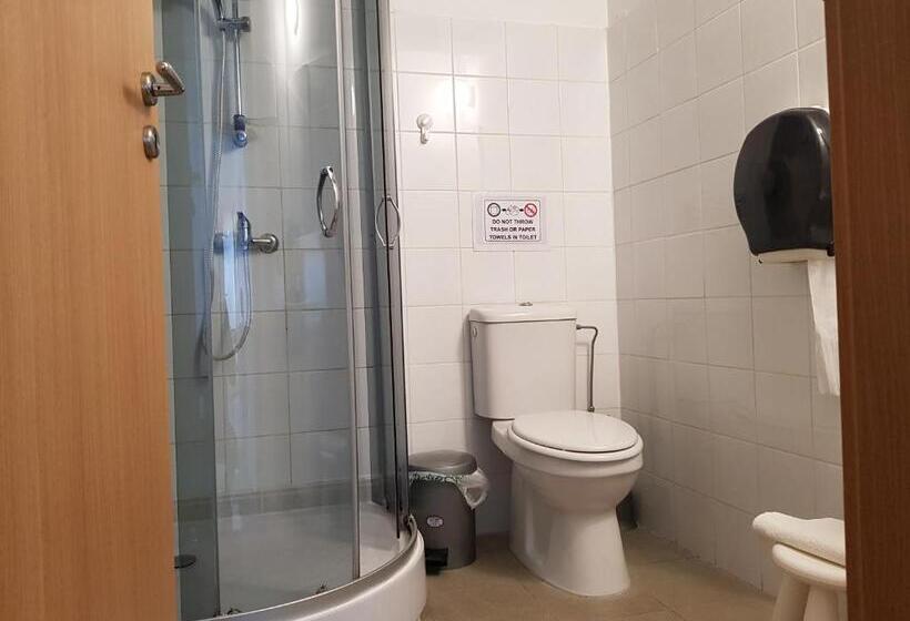 Студио Стандарт с Балконом, Valentinos Apartments