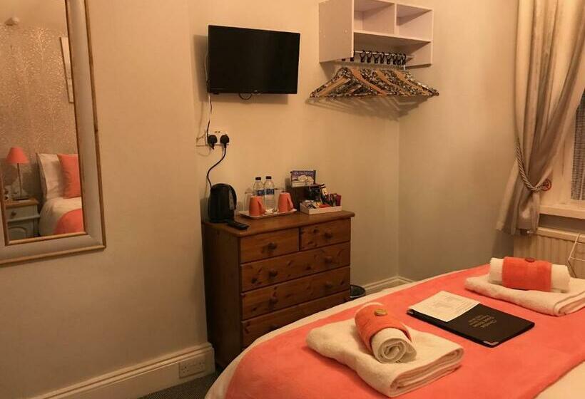Номер Стандарт, Cliveden Guest House