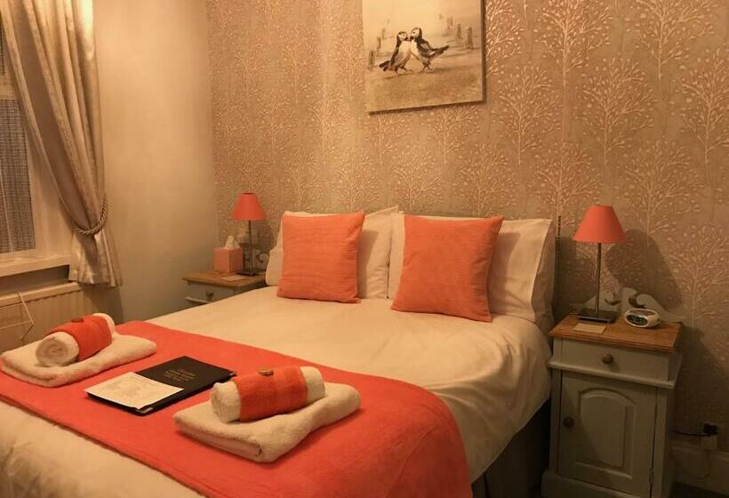 Номер Стандарт, Cliveden Guest House