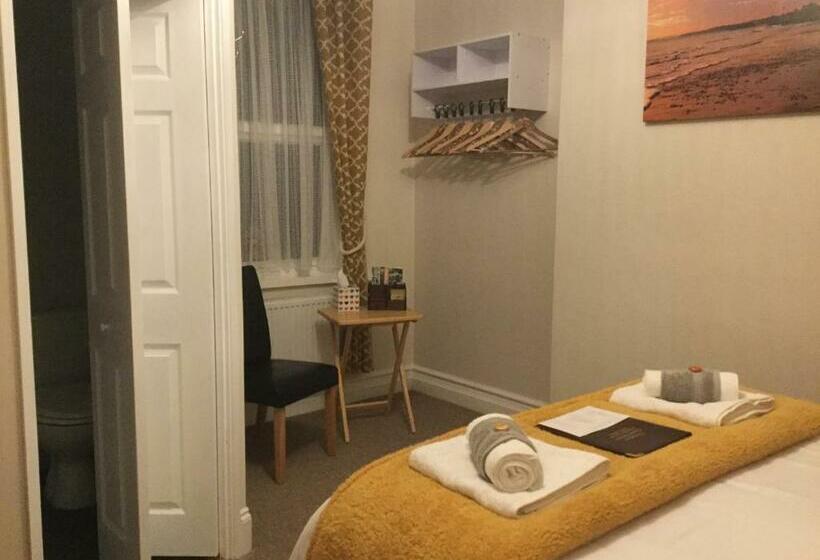Номер Стандарт, Cliveden Guest House