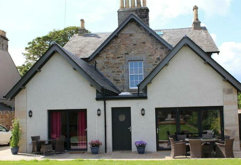 اتاق لوکس با چشم‌انداز باغ, Brackness House Luxury B&b