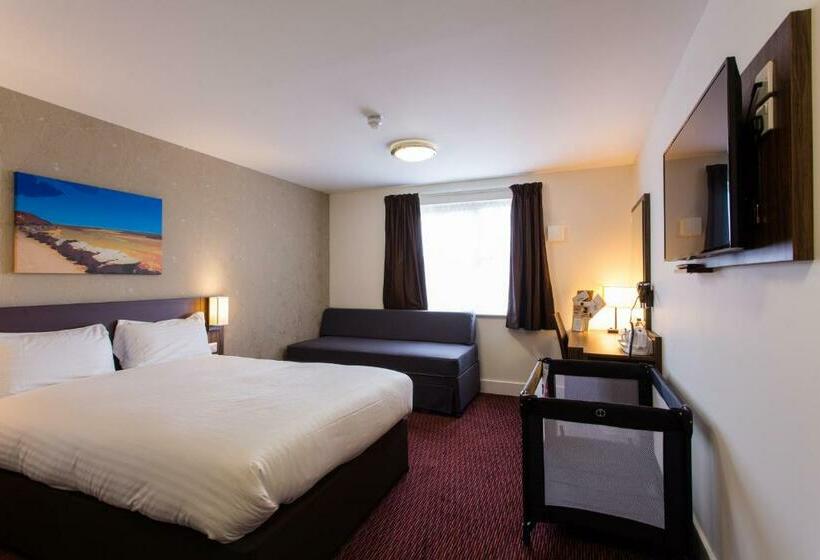 Семейный Номер, Sessile Oak, Llanelli By Marston's Inns