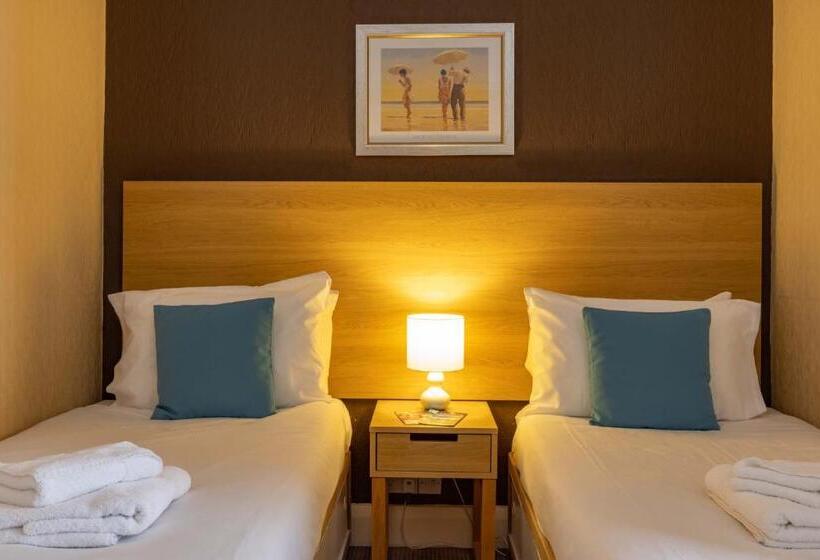Номер Стандарт, Dilkhusa Grand Hotel By Compass Hospitality