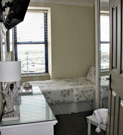 اتاق استاندارد یک نفره با چشم‌انداز دریا, Seascale Hotel & Restaurant