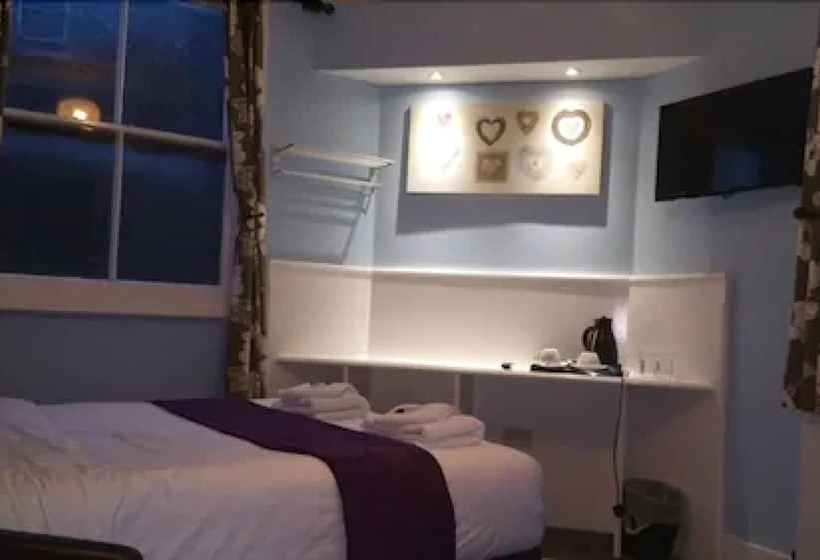 Номер Стандарт, Ali Inn Oxford
