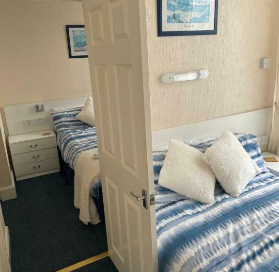 Apartament Rodzinny, Ivydene Guest House