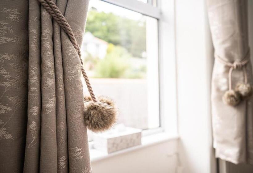 Номер Стандарт, Southcliffe B&b