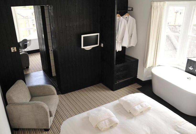 سوییت, Greenbank Lodge Llangollen