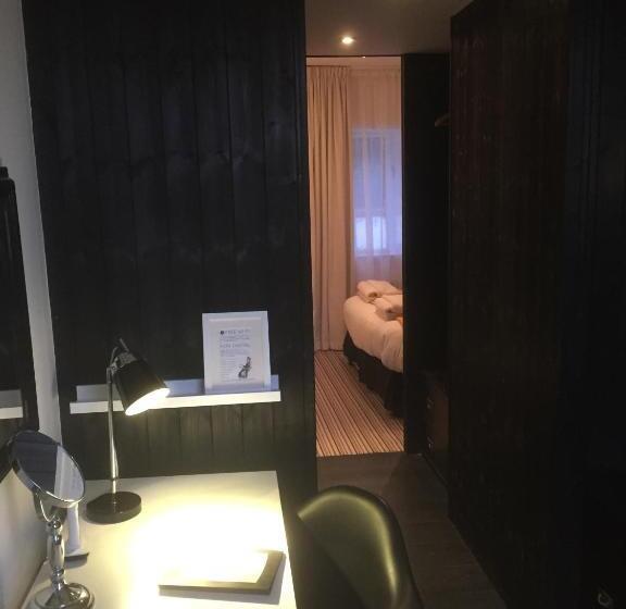 اتاق استاندارد, Greenbank Lodge Llangollen
