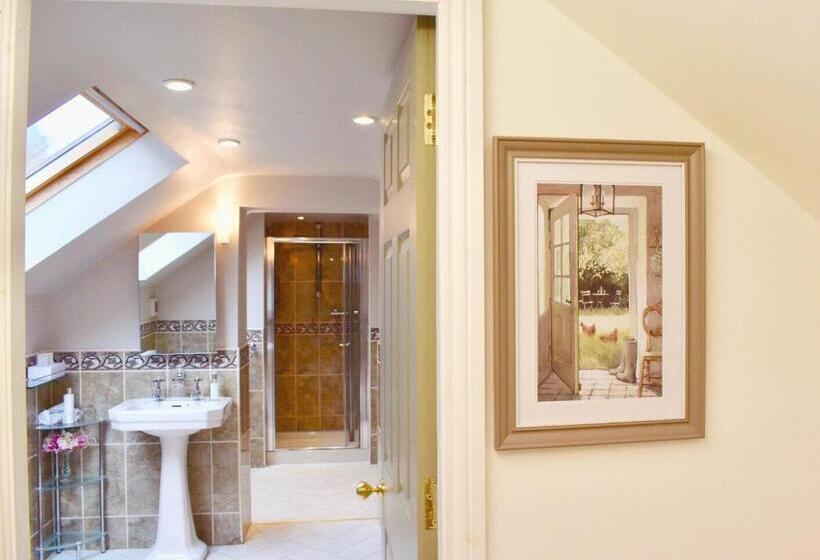 Номер Deluxe, Storrs Gate House