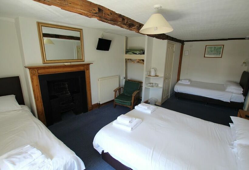 Семейный Номер, The Beacons Guest House