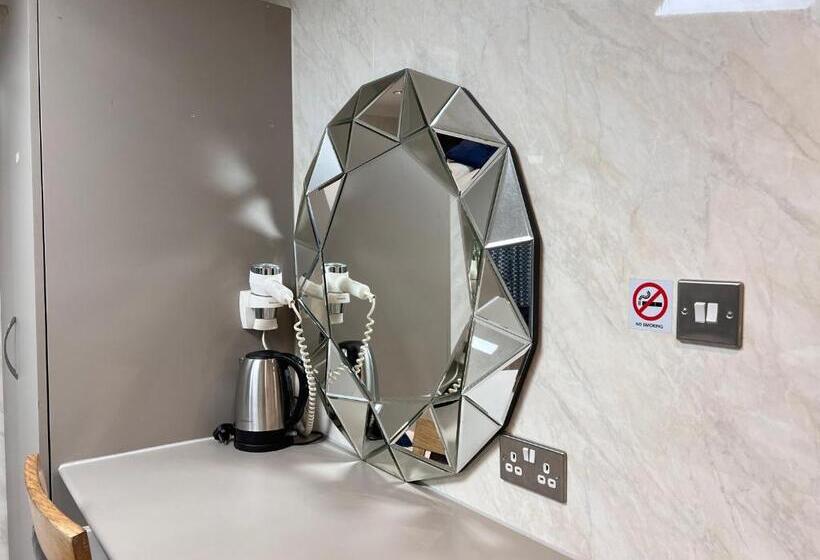 Семейный Номер Deluxe, The Commongate Hotels