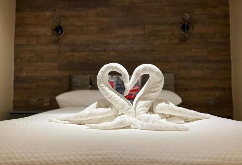 Номер Superior Кровать Кинг, The Commongate Hotels