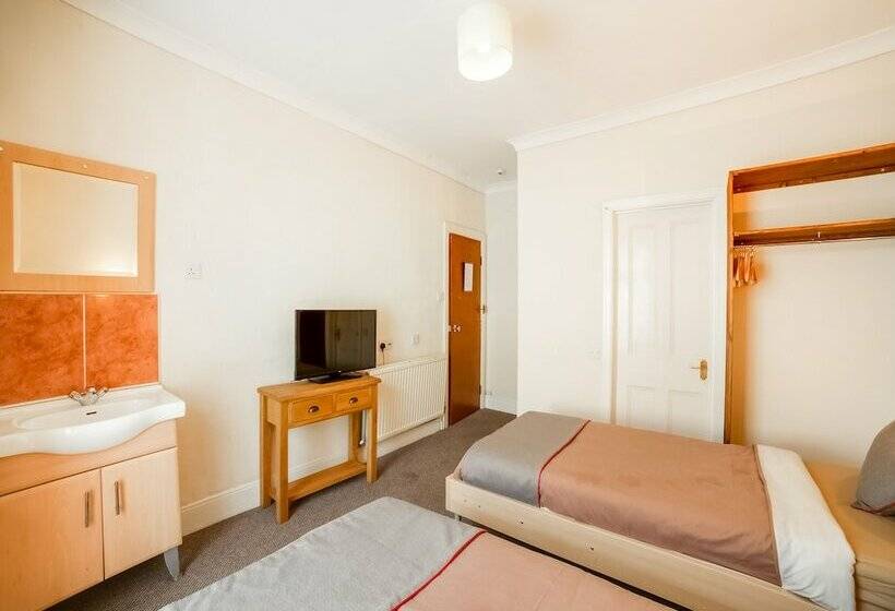 غرفة قياسية, Station Road Inn