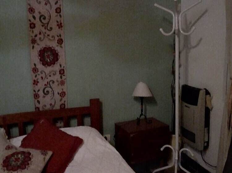 标准三人间, La Casona De Susana
