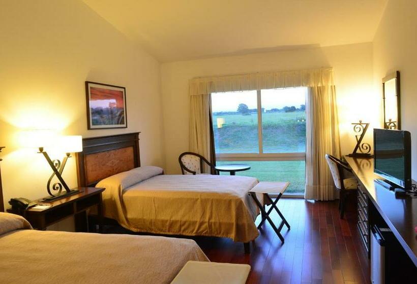 Номер Стандарт, Nawan Resort Serrano