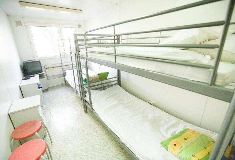 Кровать в Общей Комнате, Hostel Metro