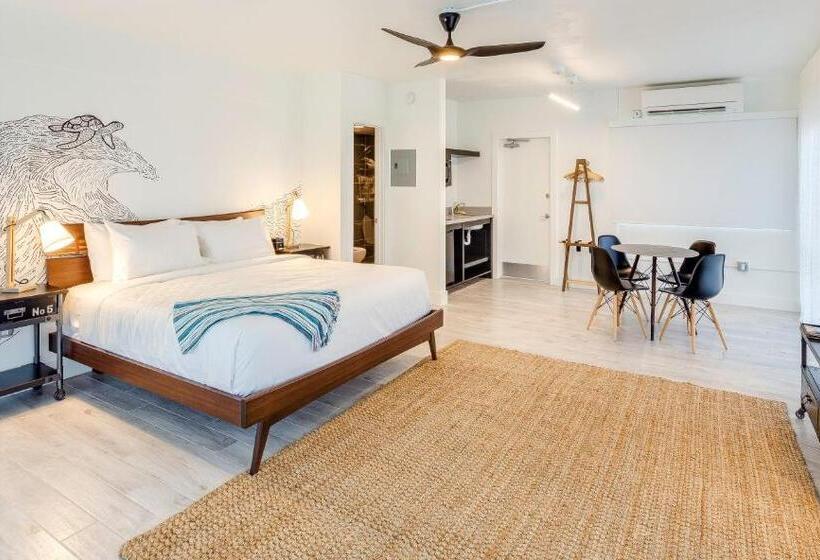 סוויטת ג'וניור מיטת קינג, Plunge Beach Resort