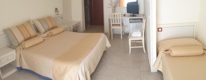 Номер Стандарт Трехместный, Rs San Sebastiano Holidays
