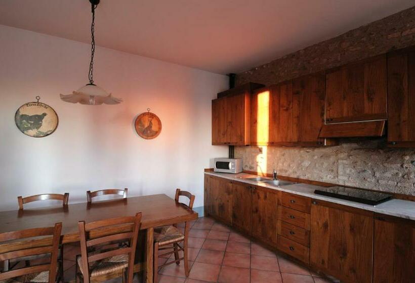 Апартаменты 2 Спальни, Tenuta Le Sorgive Agriturismo