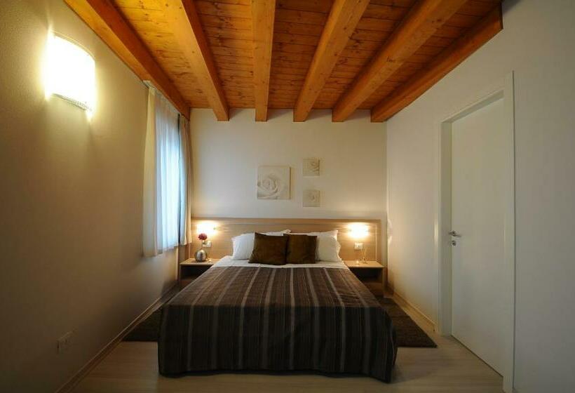 اتاق استاندارد, Albergo Leon Bianco Gonars