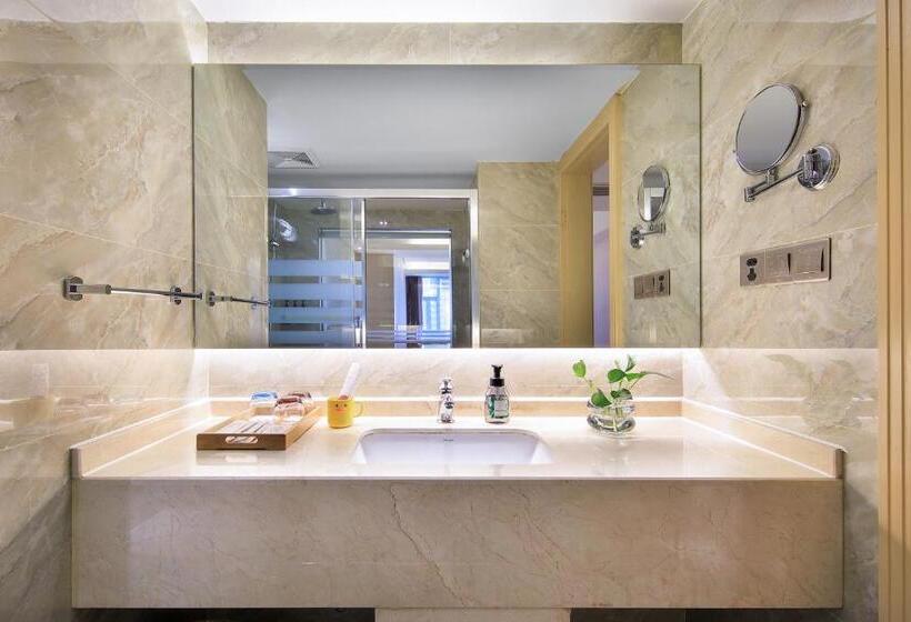 Семейный Номер Deluxe, Wing Hotel Guilin  Pedestrian Street