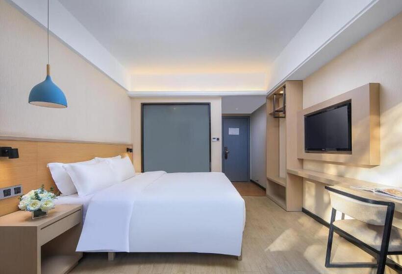 Номер Комфорт, Wing Hotel Guilin  Pedestrian Street